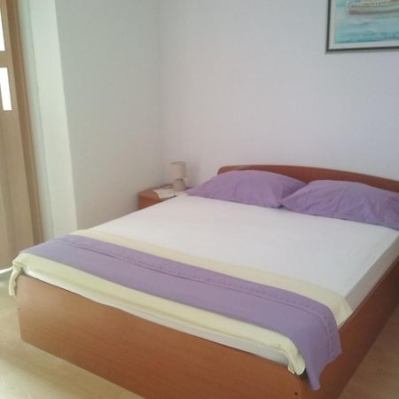Apartmani Carevic Baška Voda Екстериор снимка
