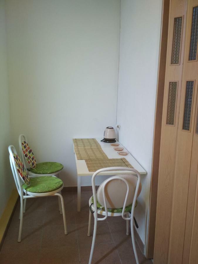 Apartmani Carevic Baška Voda Екстериор снимка