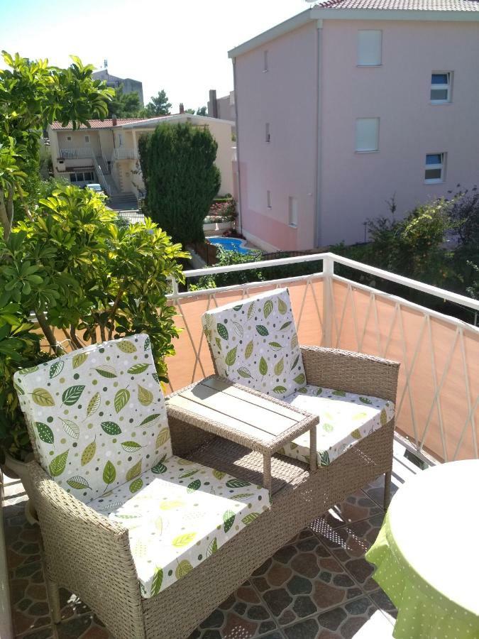 Apartmani Carevic Baška Voda Екстериор снимка