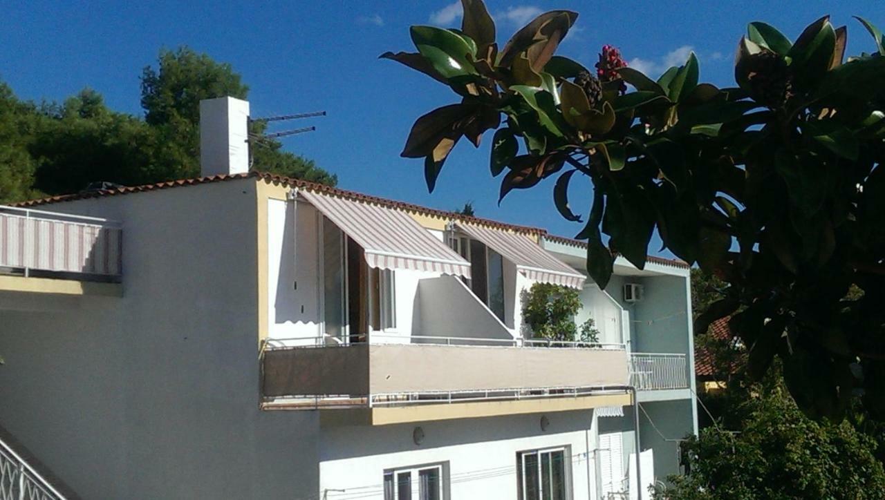 Apartmani Carevic Baška Voda Екстериор снимка